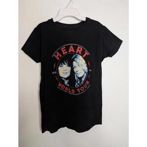 Heart 2016 World Tour Graphic Band T-Shirt Black Concert Tee Women's Small
